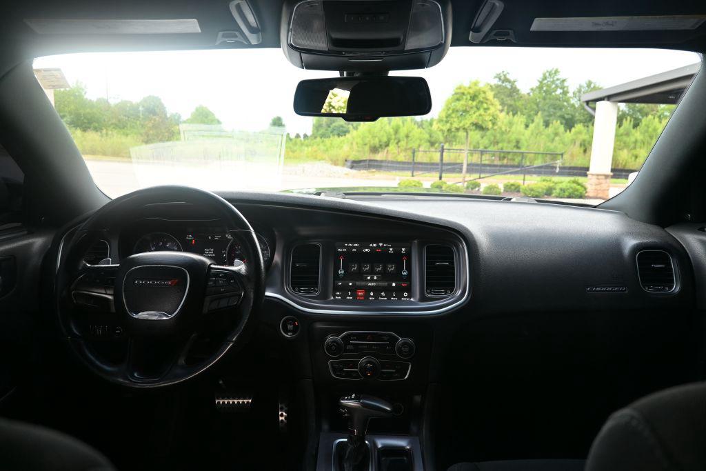 2019 Dodge Charger - $26,800