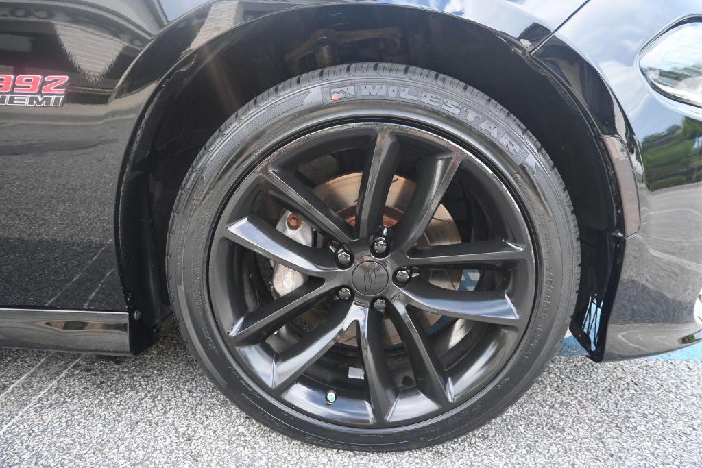 2019 Dodge Charger - $26,800