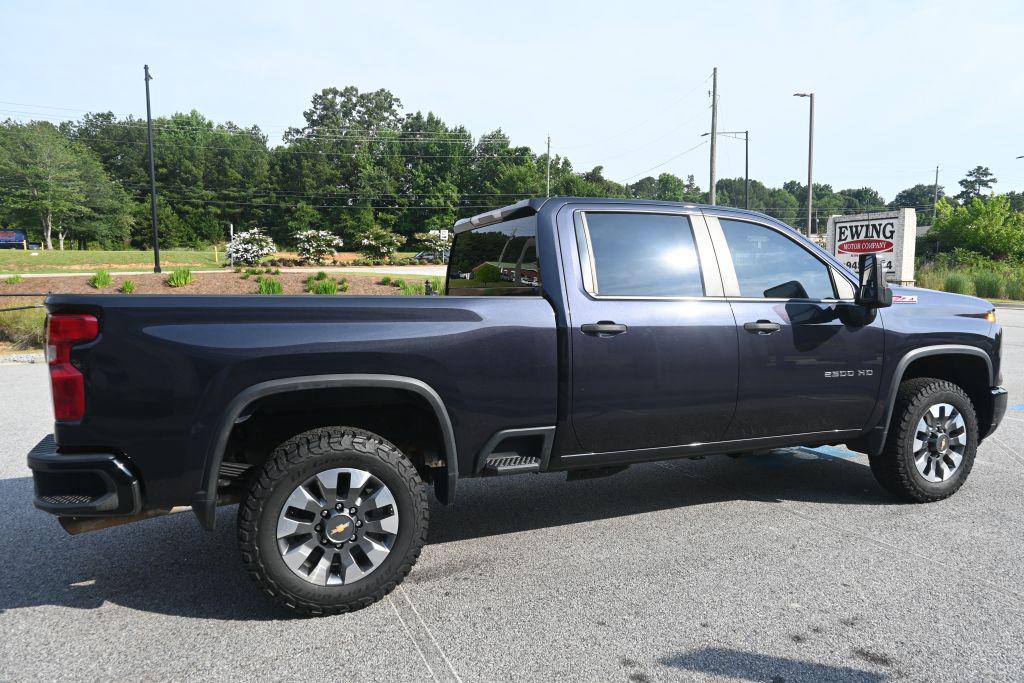 2024 Chevrolet Silverado 2500HD Crewcab Custom 4X4 - $39,800