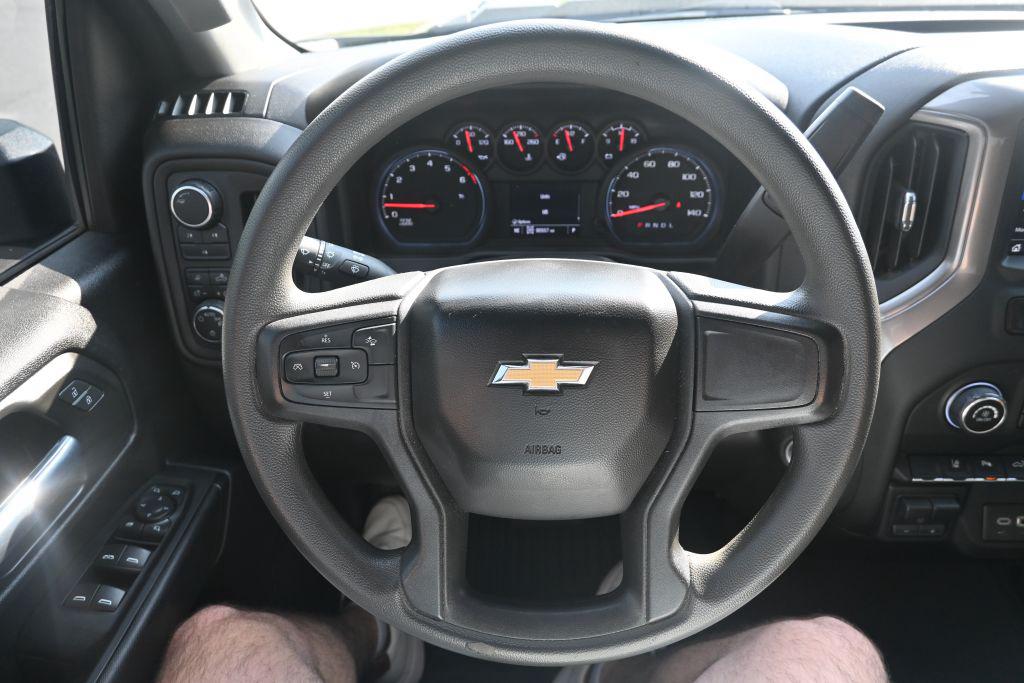 2024 Chevrolet Silverado 2500HD Crewcab Custom 4X4 - $39,800