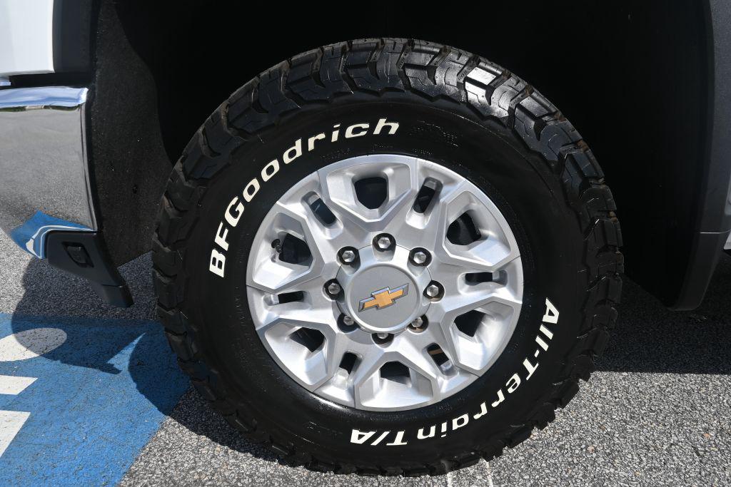 2024 Chevrolet Silverado 2500HD LTZ Crew Cab 4X4 - $65,800