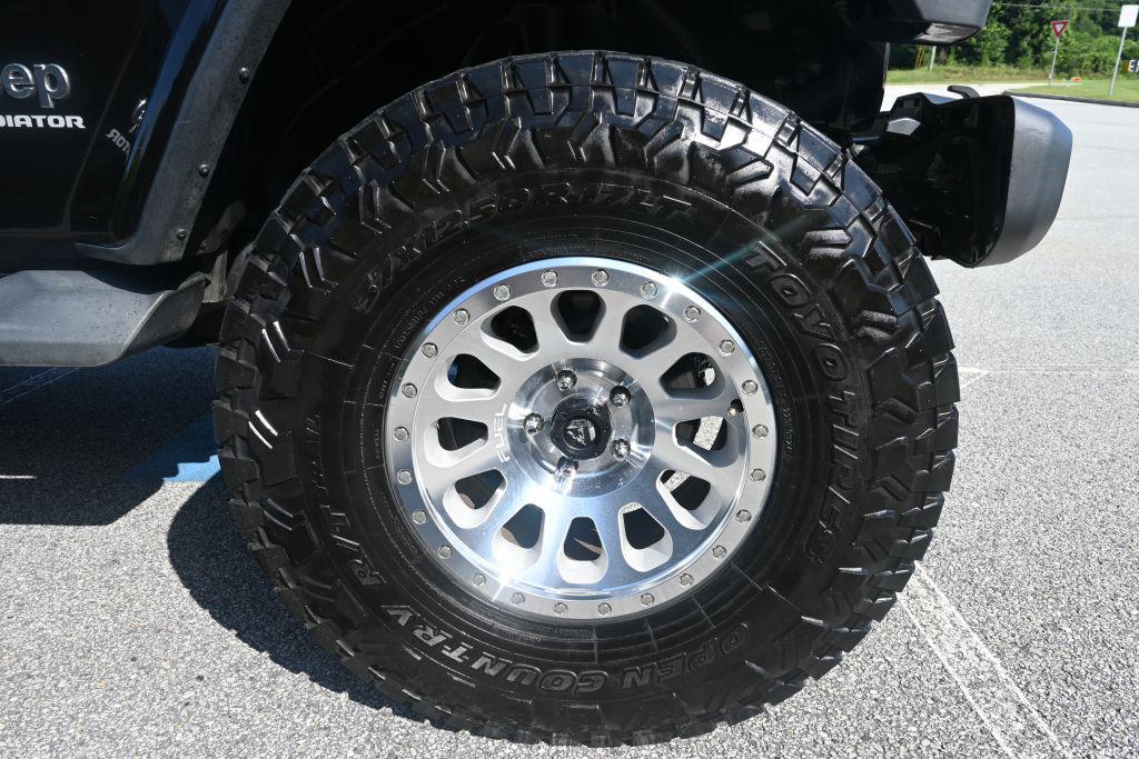 2020 Jeep Gladiator - $21,500