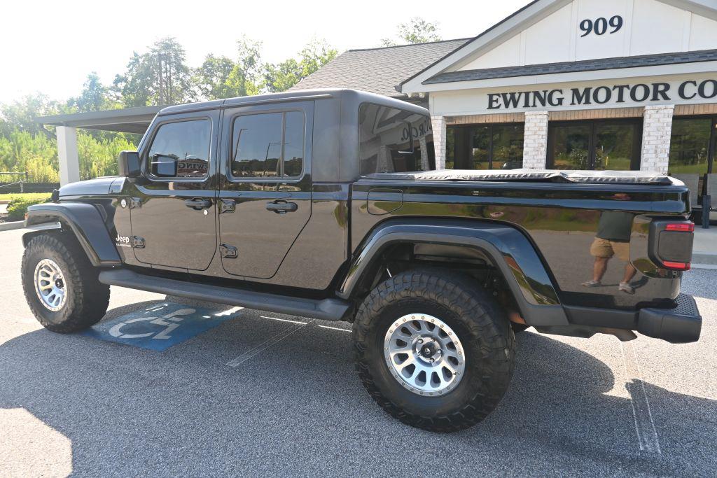 2020 Jeep Gladiator - $21,500