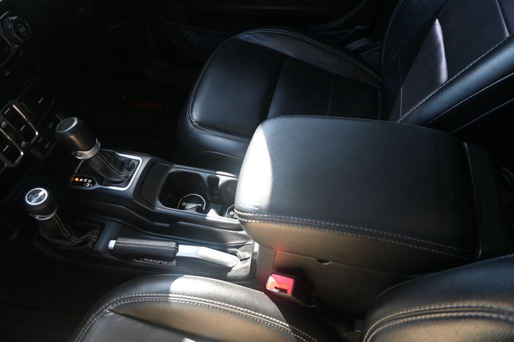 2020 Jeep Gladiator - $21,500