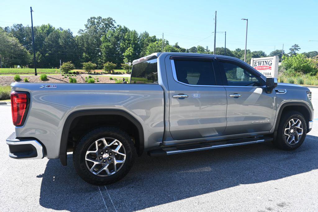 2023 GMC Sierra - $44,900
