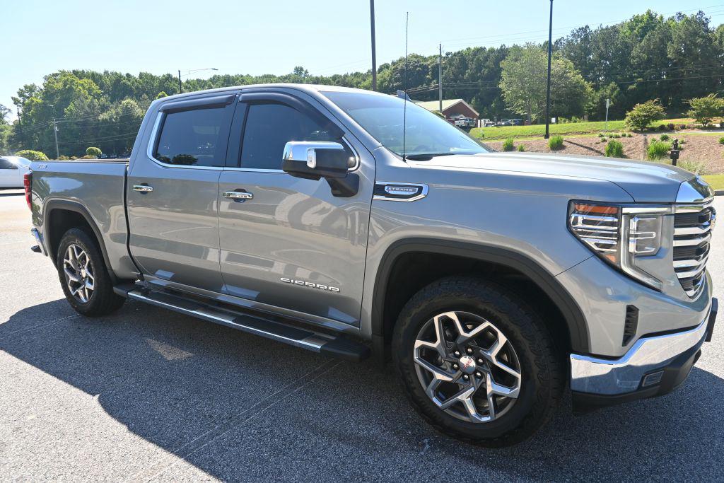 2023 GMC Sierra - $44,900