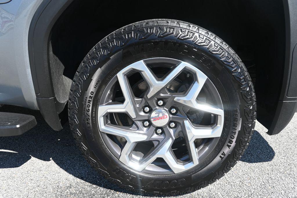 2023 GMC Sierra - $44,900