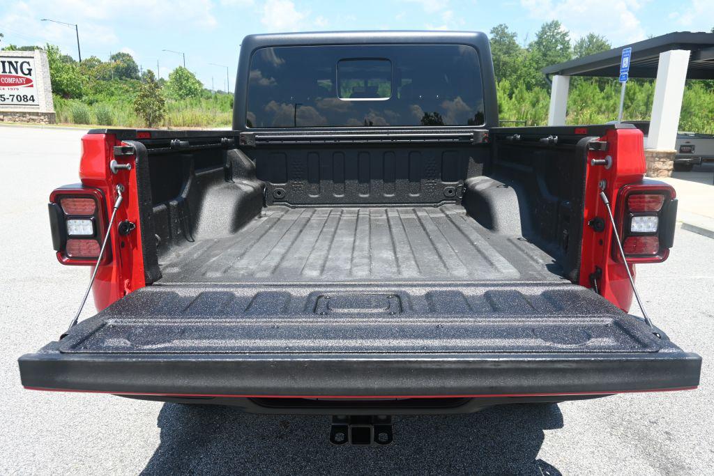 2020 Jeep Gladiator - $26,800