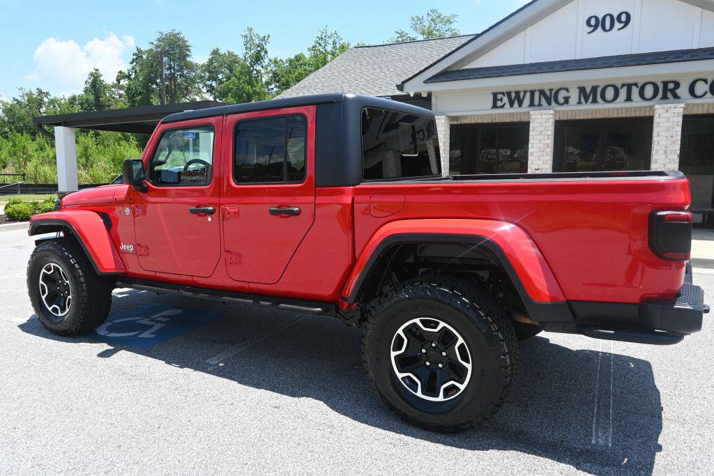 2020 Jeep Gladiator - $26,800