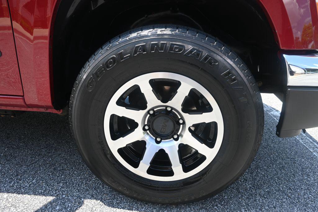 2005 Chevrolet Colorado - $11,800