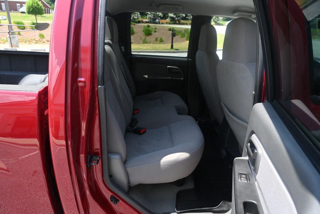 2005 Chevrolet Colorado - $11,800