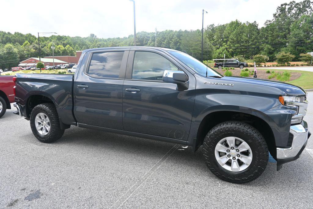 2021 Chevrolet Silverado - $30,500