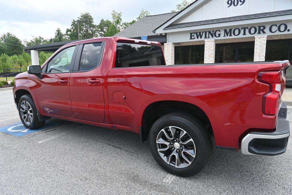 2022 Chevrolet Silverado - $31,500