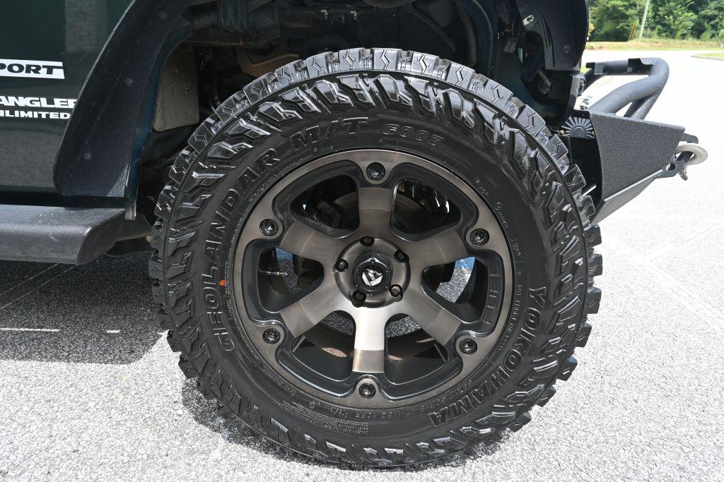 2010 Jeep Wrangler - $13,900