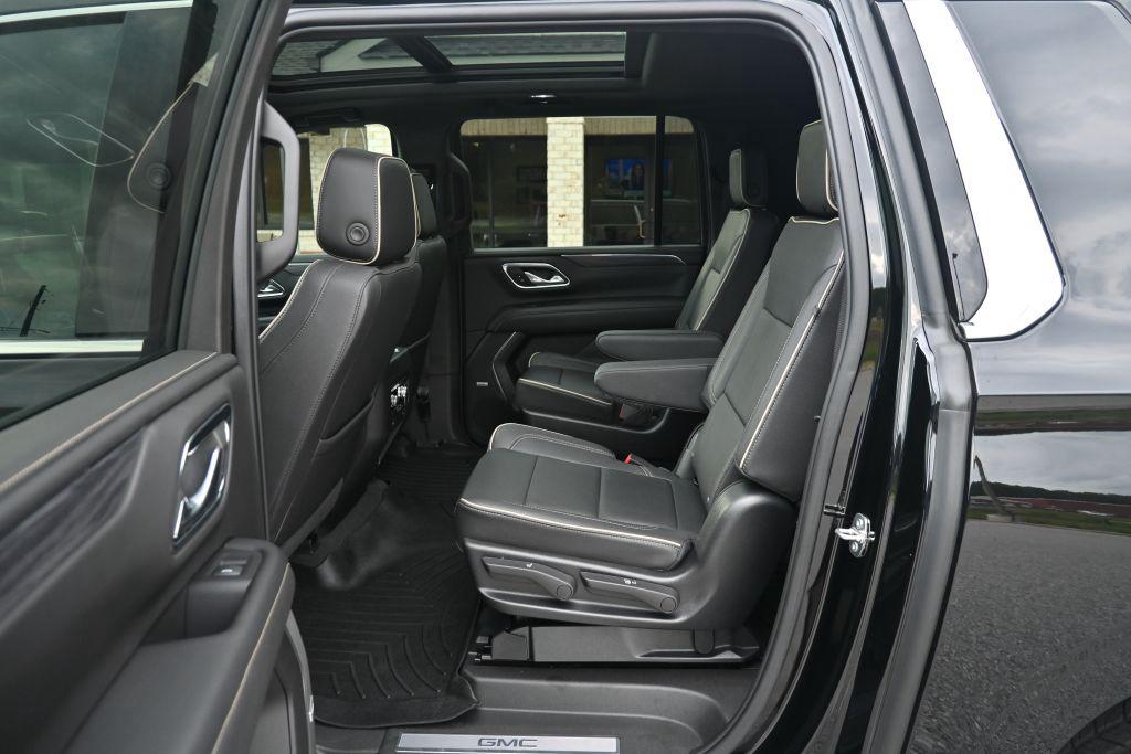 2023 GMC Yukon - $52,800