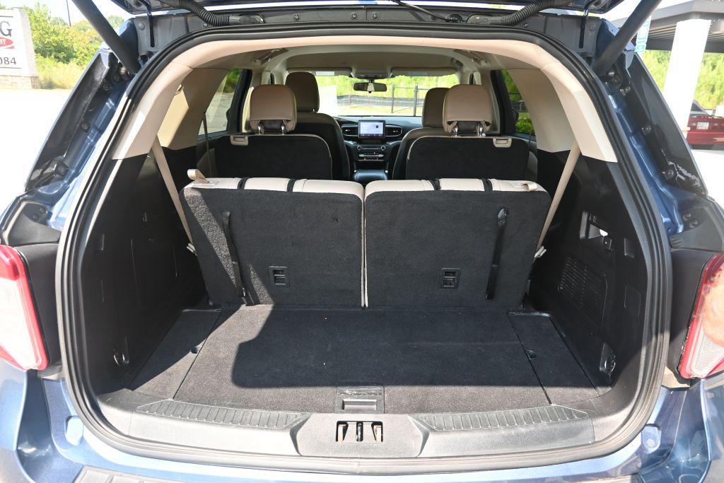 2020 Ford Explorer - $19,800