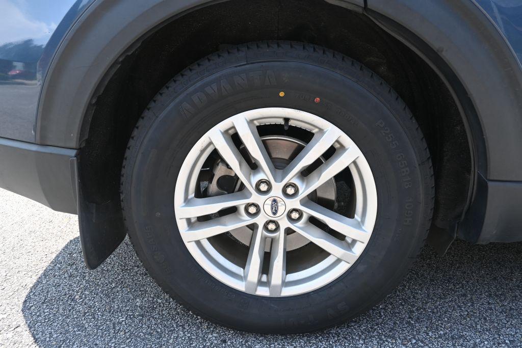 2020 Ford Explorer - $19,800