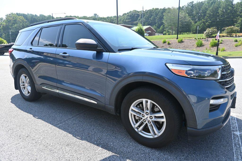 2020 Ford Explorer - $19,800