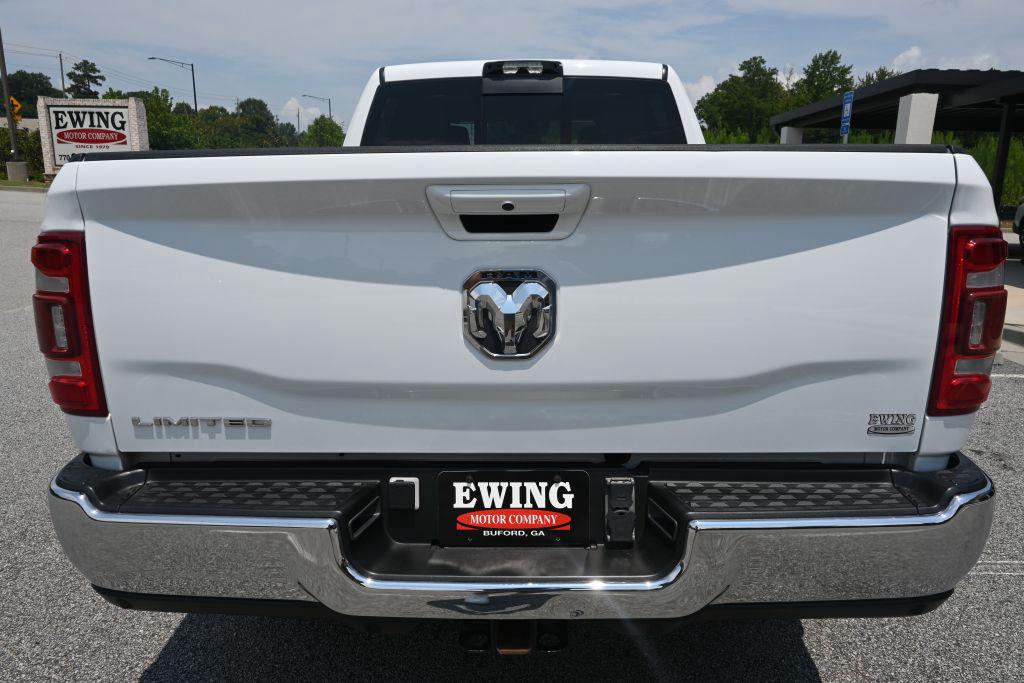2024 Ram 2500 Limited Crew Cab RWD - $62,900