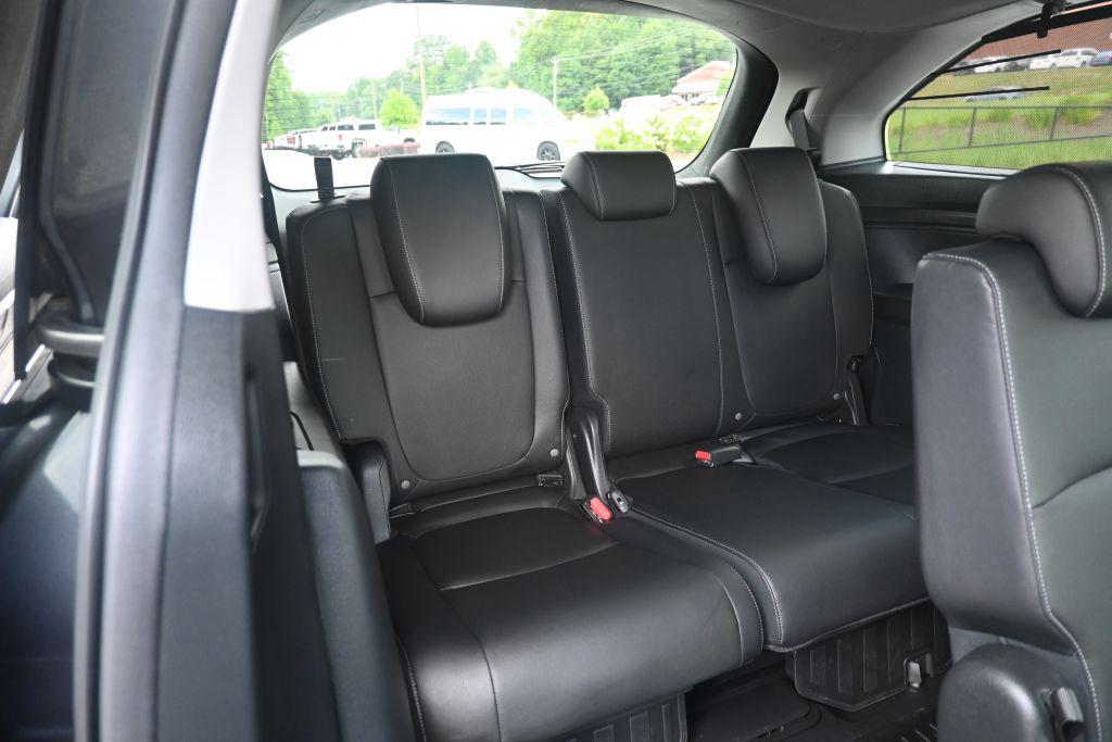 2023 Honda Odyssey - $34,800