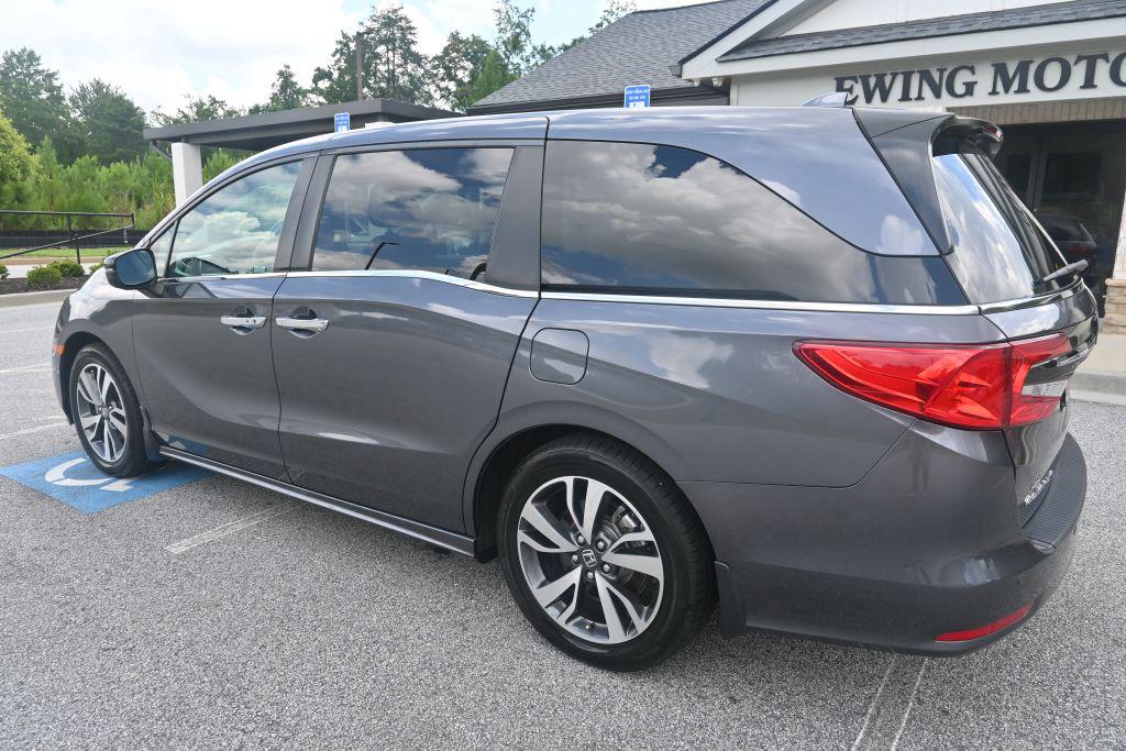 2023 Honda Odyssey - $34,800