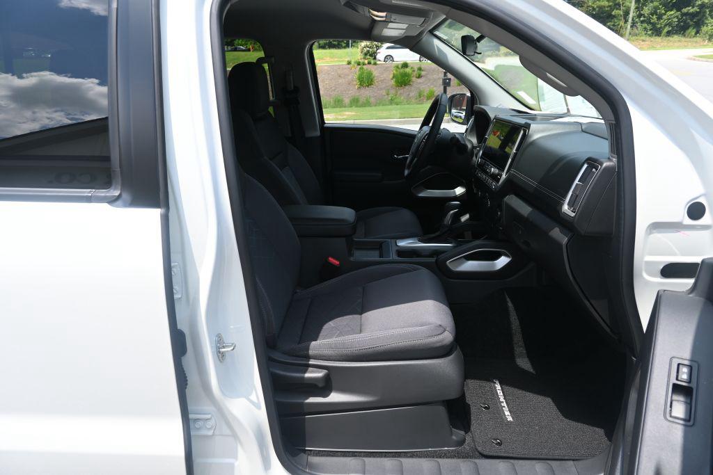 2025 Nissan Frontier - $33,800