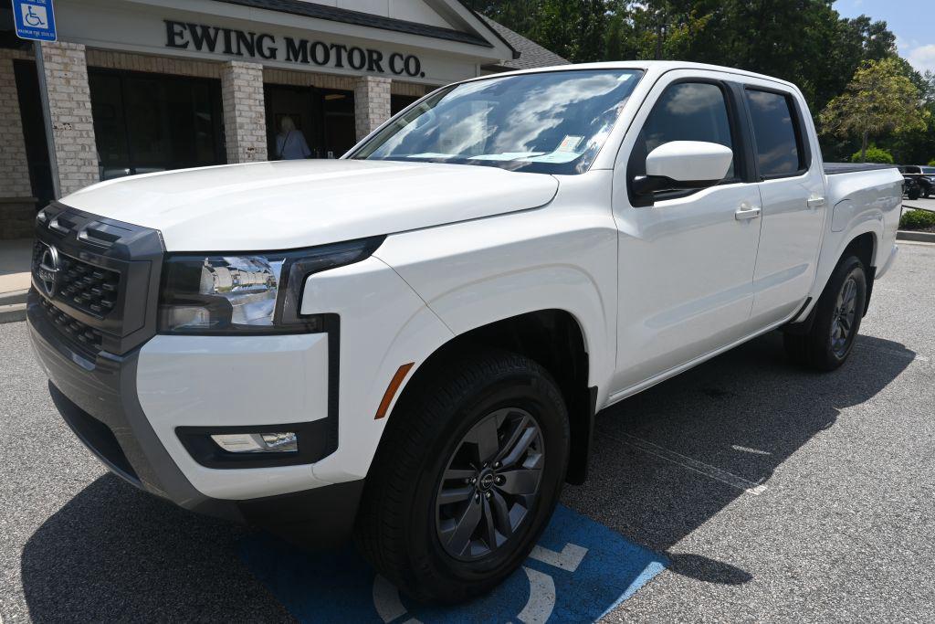 2025 Nissan Frontier - $33,800
