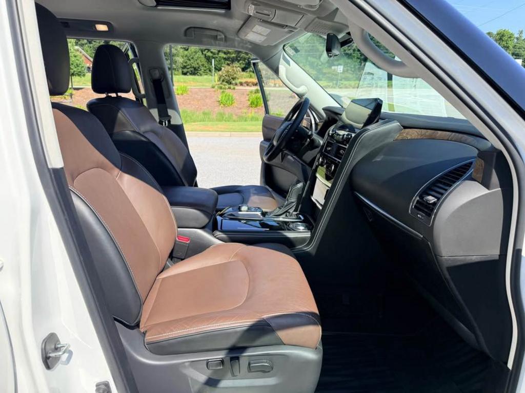 2022 INFINITI QX80 - $37,800