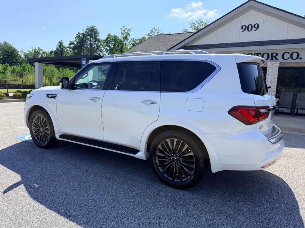 2022 INFINITI QX80 - $37,800