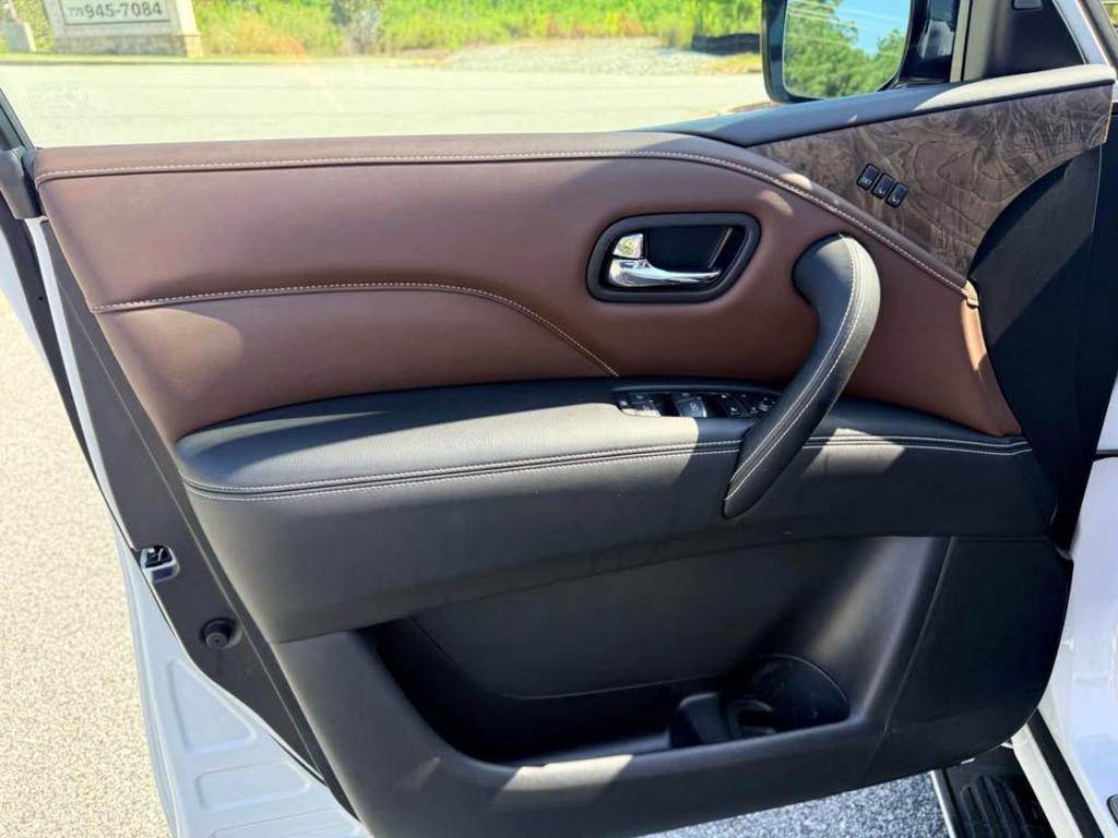 2022 INFINITI QX80 - $37,800