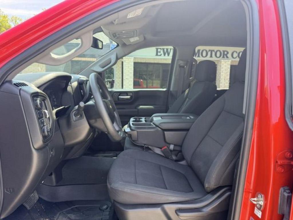 2023 Chevrolet Silverado Hd - $48,800