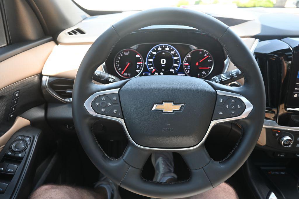 2023 Chevrolet Traverse - $32,800