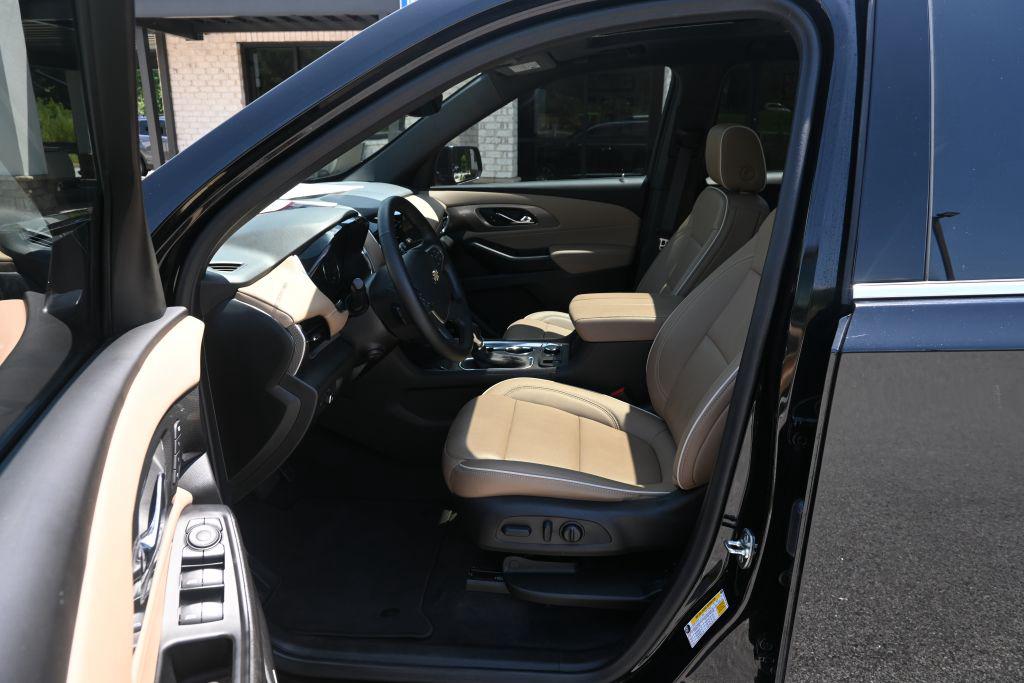 2023 Chevrolet Traverse - $32,800