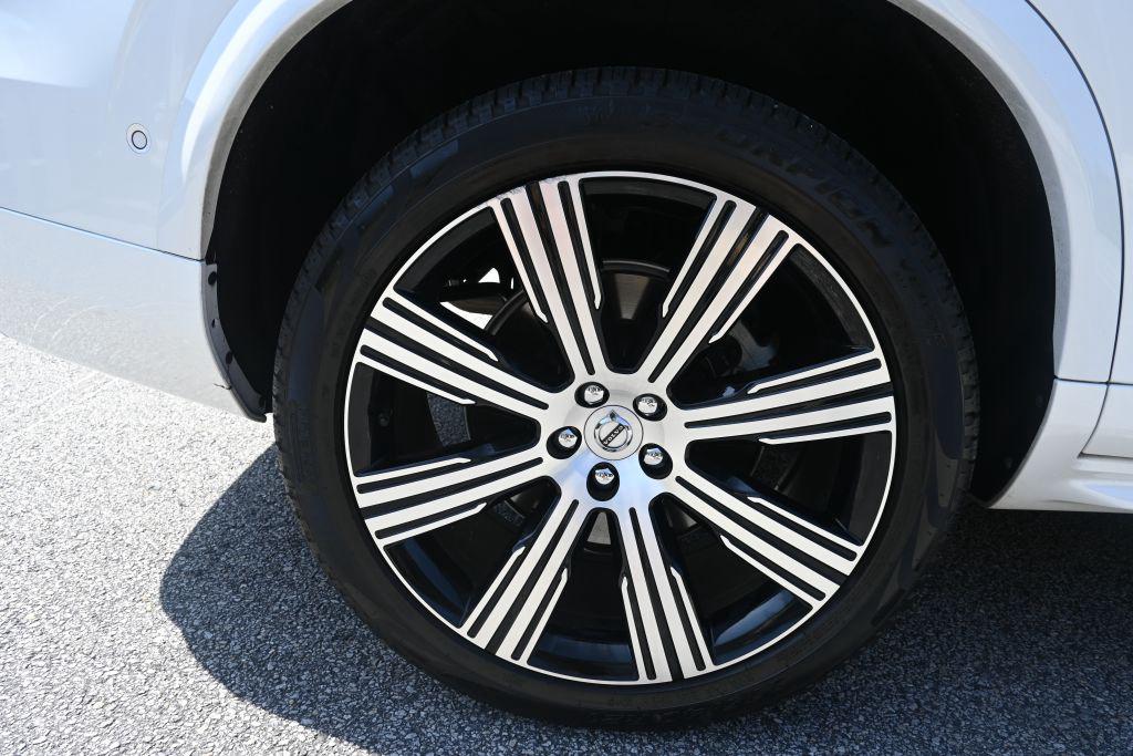 2024 Volvo XC90 - $41,500