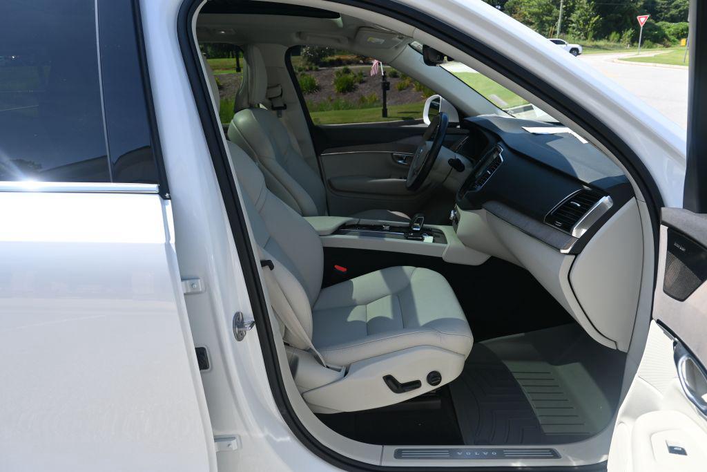 2024 Volvo XC90 - $41,500