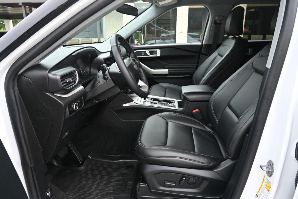 2023 Ford Explorer - $27,400