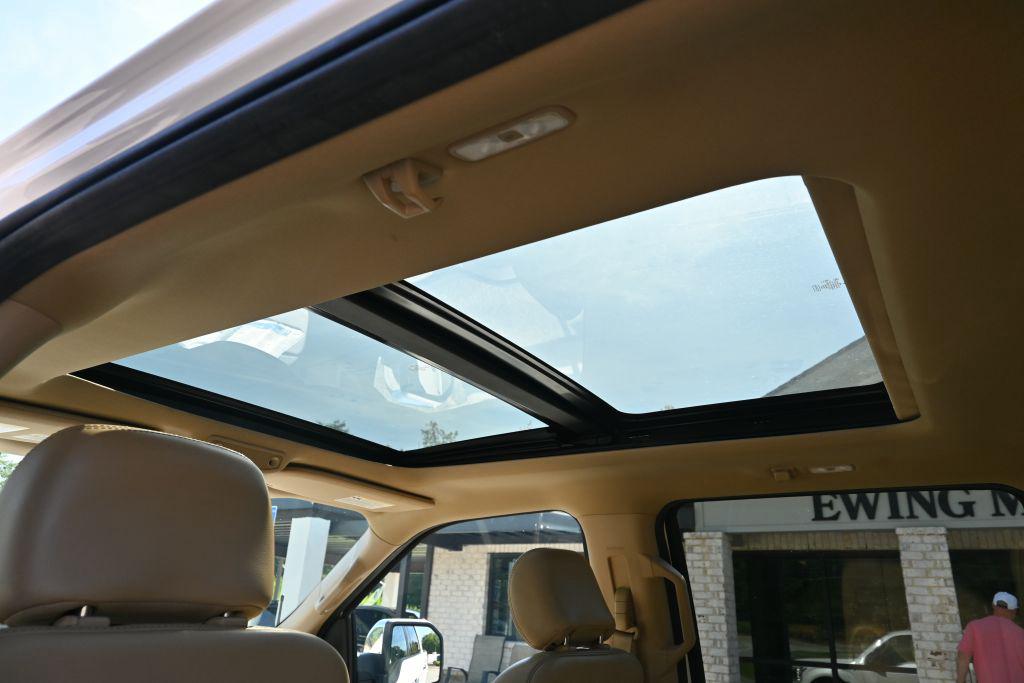 2019 Ford F-150 - $25,800