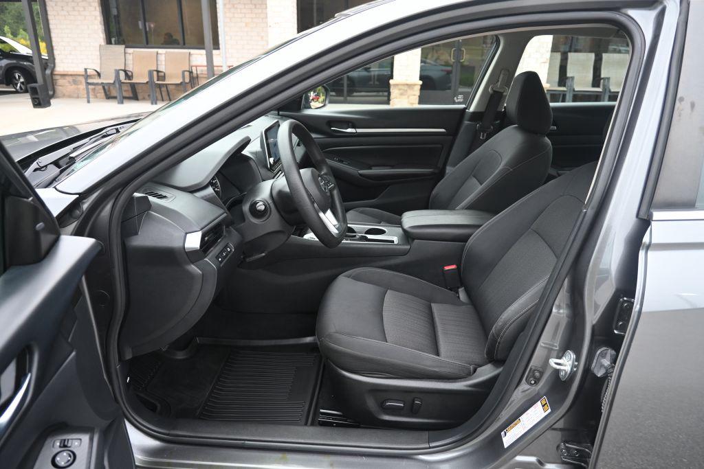 2022 Nissan Altima - $13,500