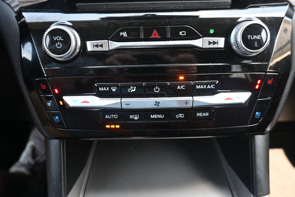 2023 Ford Explorer - $25,500