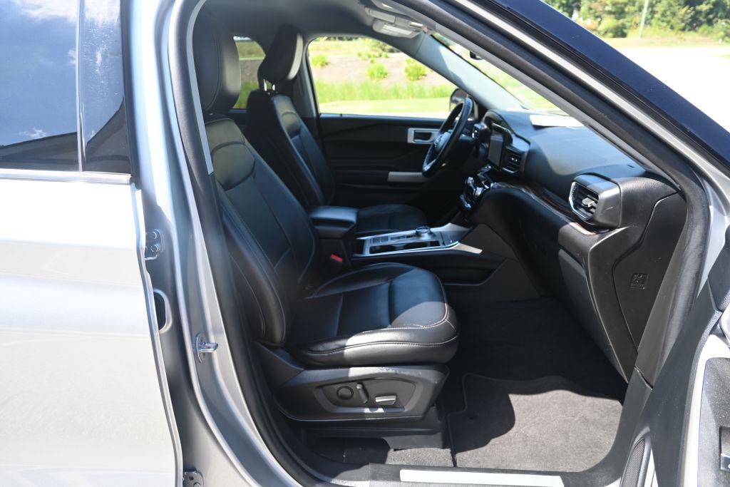 2023 Ford Explorer - $25,500