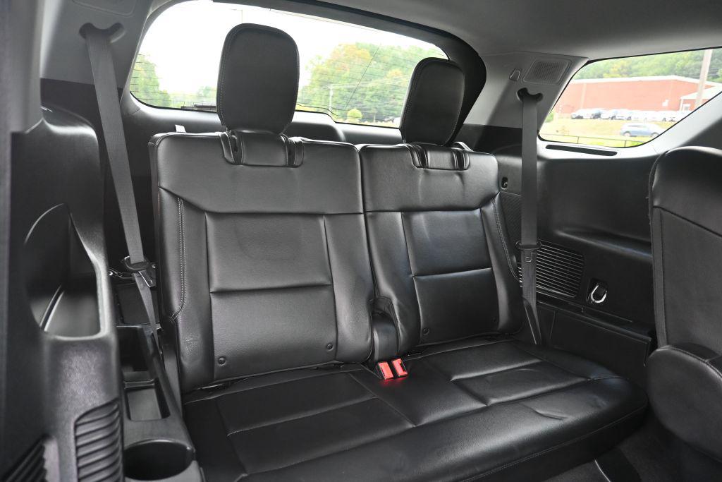 2023 Ford Explorer - $23,900