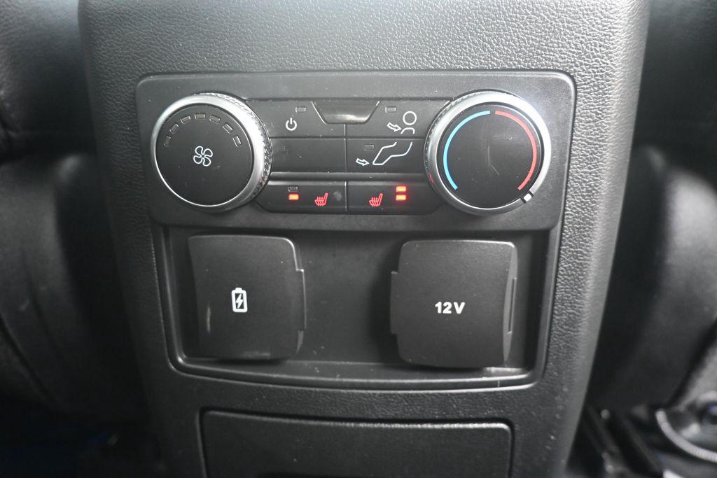 2023 Ford Explorer - $23,900
