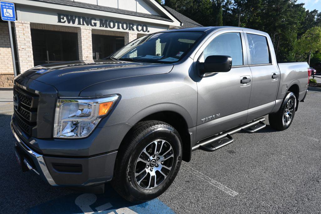 2024 Nissan Titan