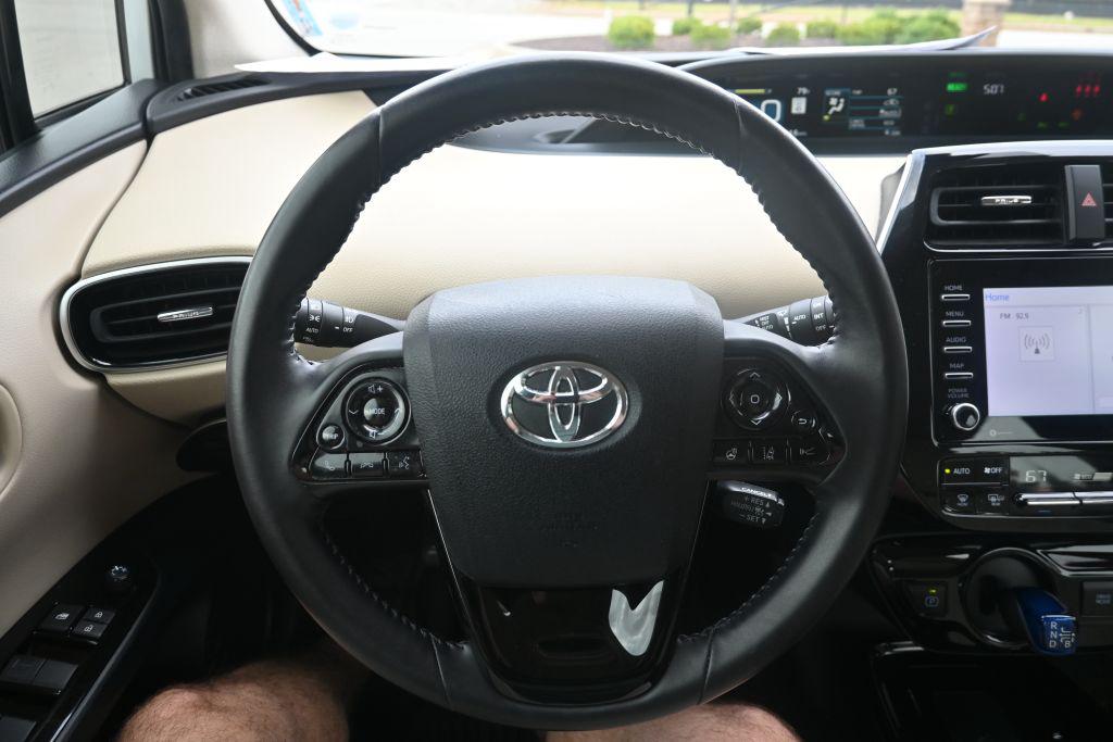 2022 Toyota Prius - $27,950