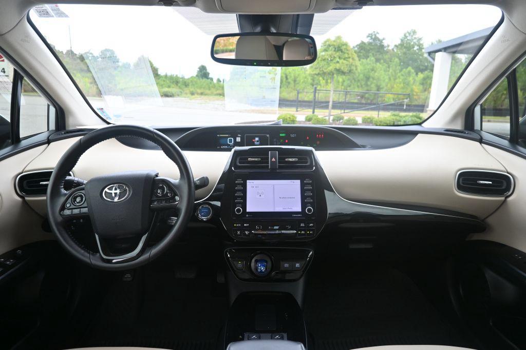 2022 Toyota Prius - $27,950