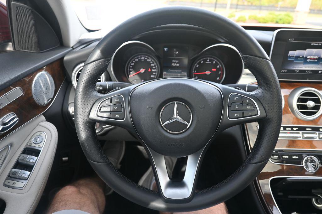 2018 Mercedes-Benz C-Class - $15,500