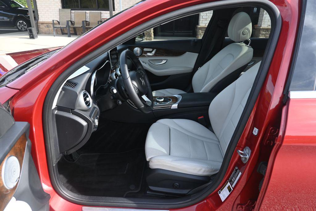 2018 Mercedes-Benz C-Class - $15,500