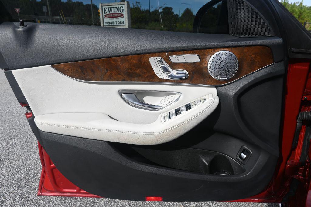 2018 Mercedes-Benz C-Class - $15,500