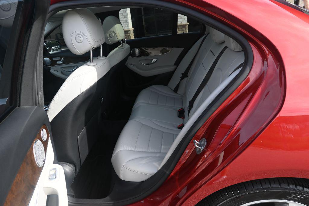 2018 Mercedes-Benz C-Class - $15,500