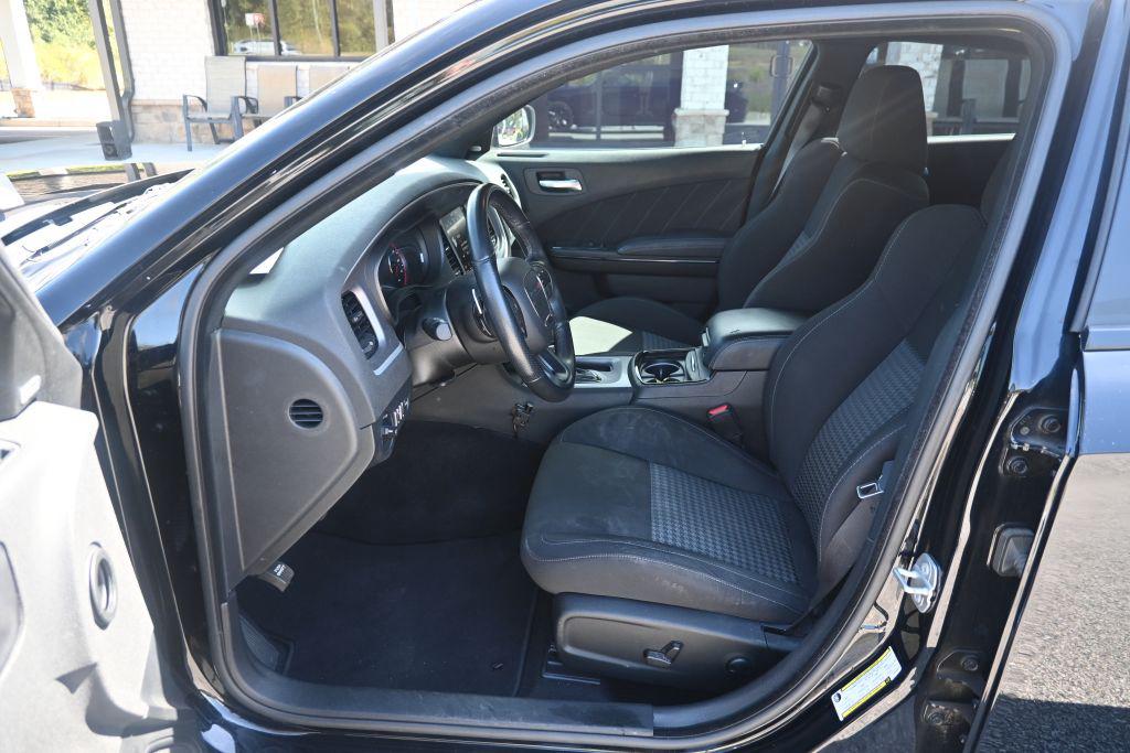 2022 Dodge Charger - $24,500